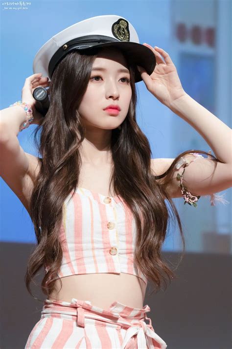 Arin (OH MY GIRL) 